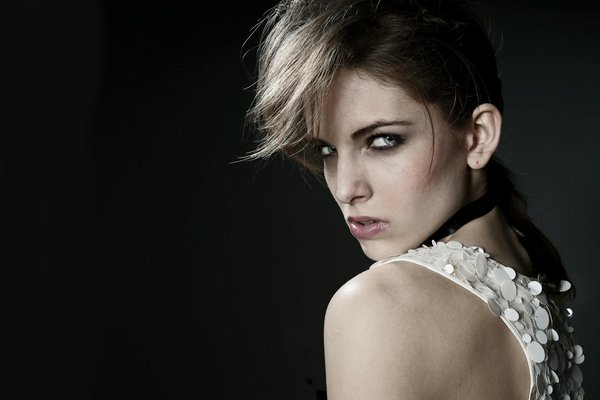 Stylisme Écoresponsable et Bien-Être : Adoptez un Look Éthique et Planète-Friendly